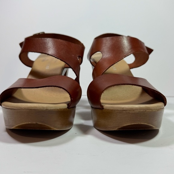Eric Michael Brown Leather Sandals Size 39 - Picture 2 of 11